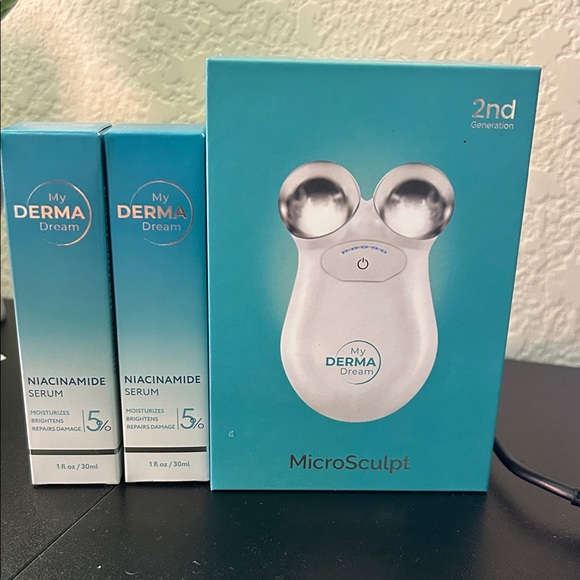 my derma derma Other - MicroSculpt Skincare Tool - 2 Niacinamide serums